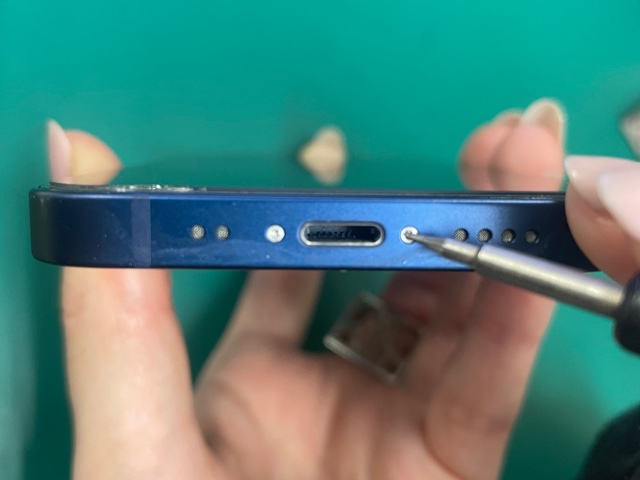 iPhone12Pro 液晶交換修理を承りました！ | iPhone修理アイサポ 修理事例