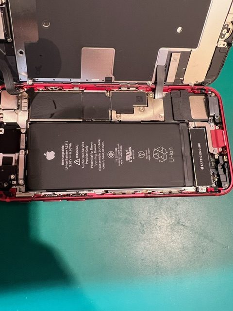 iPhoneSE2 バッテリー交換修理を承りました。 | iPhone修理アイサポ