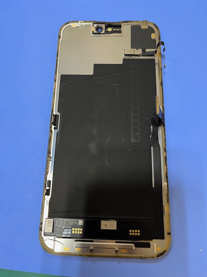 iPhone15ProMax画面割れ交換のご案内！ | iPhone修理アイサポ 修理事例