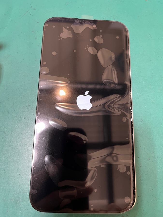 iPhone15ProMax画面割れ交換のご案内！ | iPhone修理アイサポ 修理事例