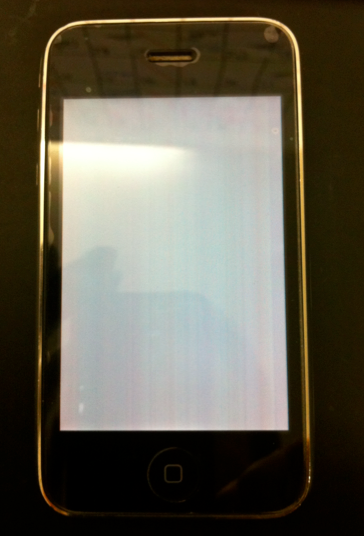 iPhone3GS液晶表示不良