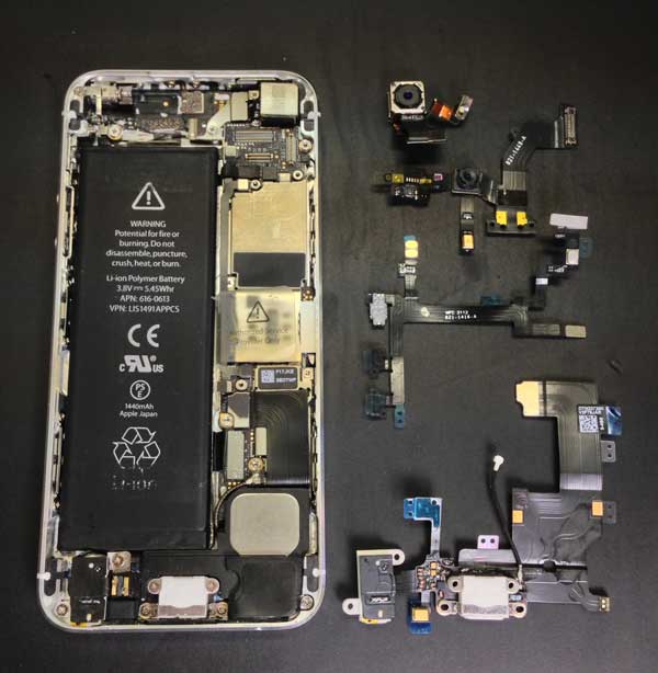iphone5水没修理（詳細分解）