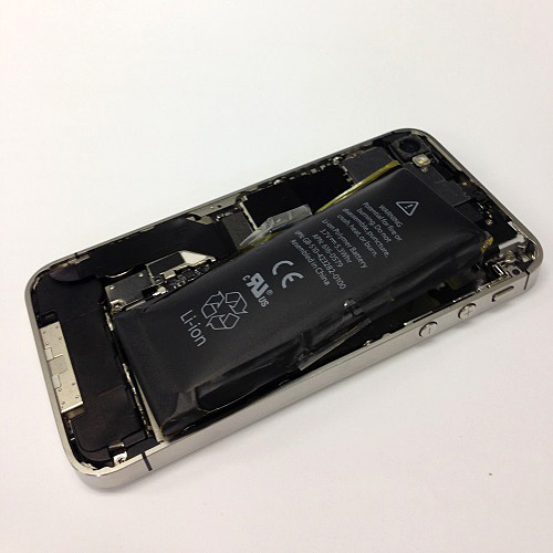 膨張したバッテリー