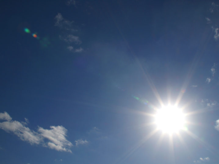 iPhoneに「高温注意」の警告！原因と対策について解説