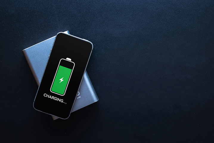 iPhoneの充電上限設定でバッテリー寿命が伸びる？80%充電制限の効果と注意点