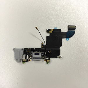 iPhone6sライトニングコネクタ