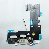 ライトニングコネクタ